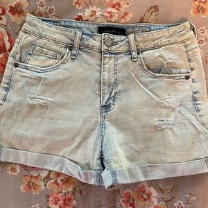 Aeropostale Midi Shorts
